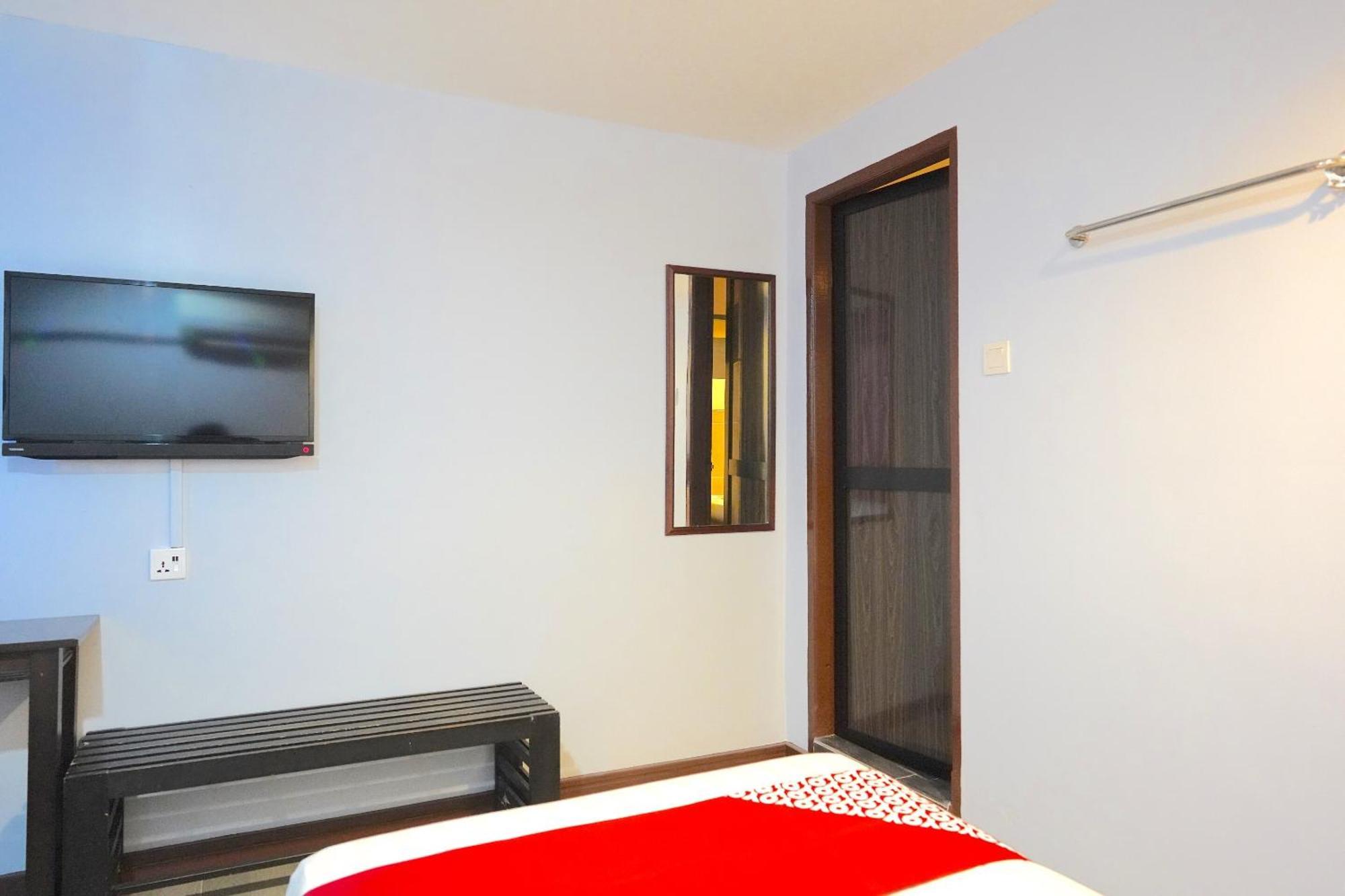 Super Oyo 89544 Utama Inn Bintulu Extérieur photo