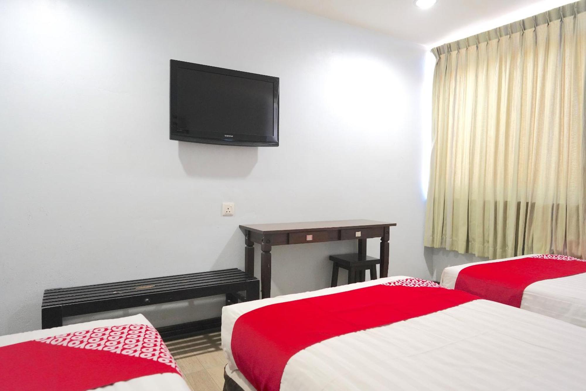 Super Oyo 89544 Utama Inn Bintulu Extérieur photo