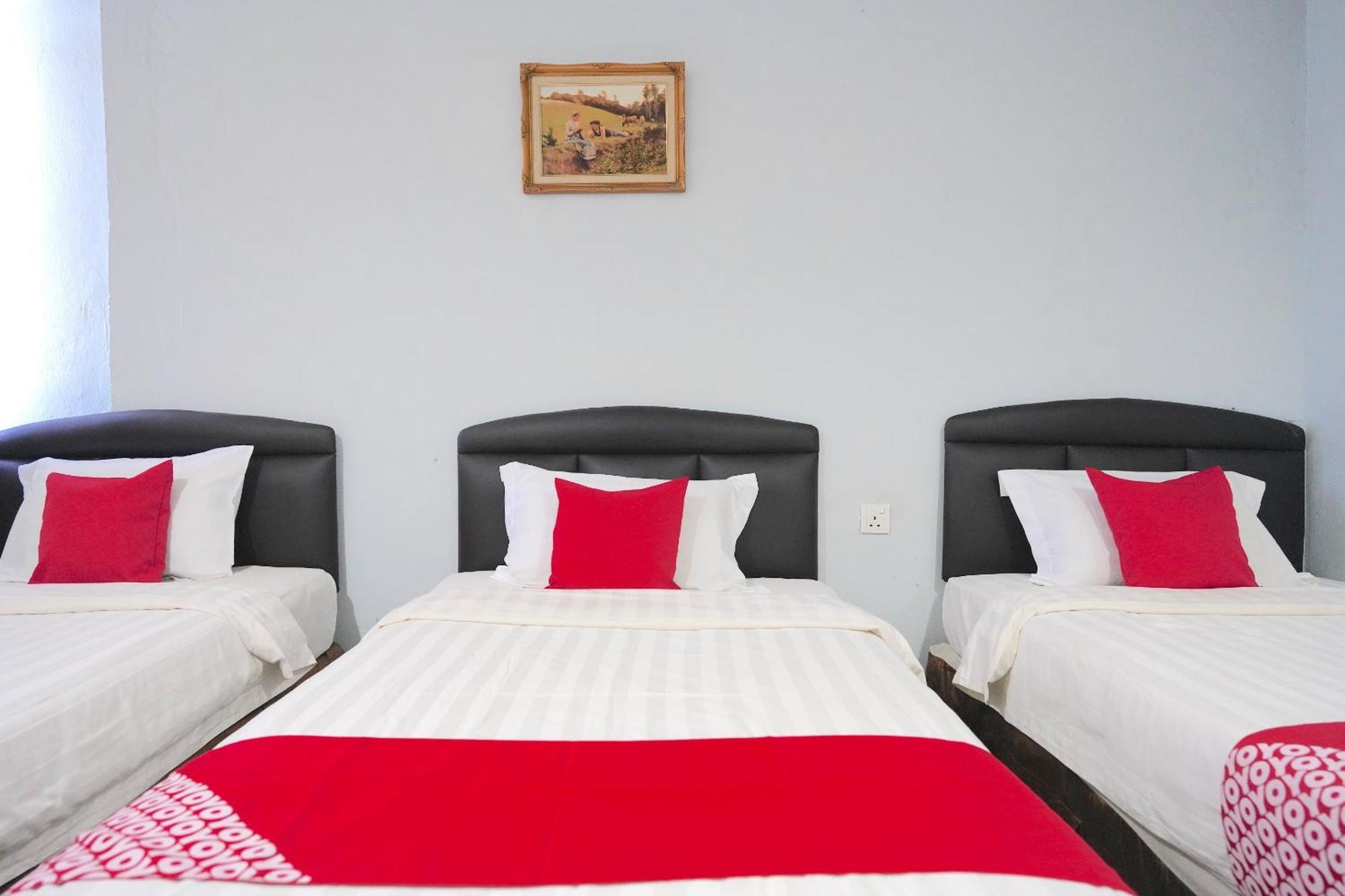 Super Oyo 89544 Utama Inn Bintulu Extérieur photo