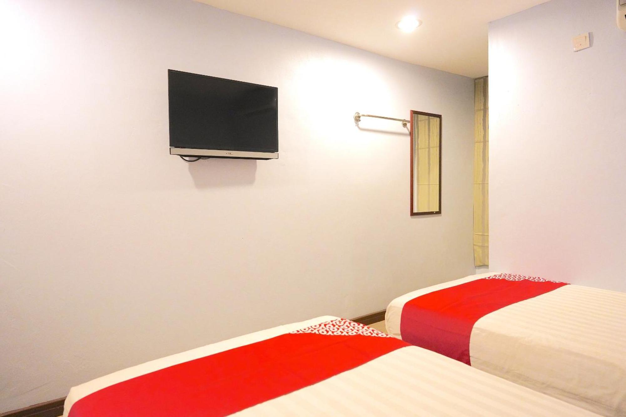 Super Oyo 89544 Utama Inn Bintulu Extérieur photo