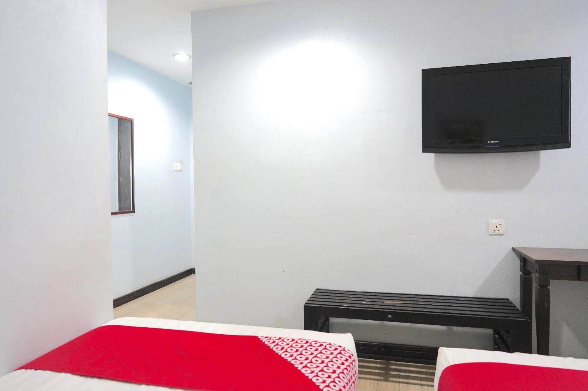 Super Oyo 89544 Utama Inn Bintulu Extérieur photo