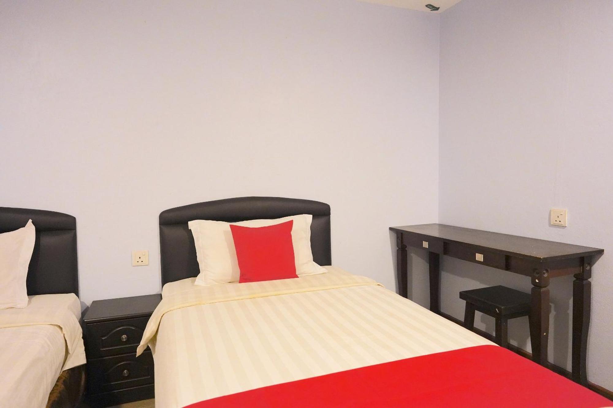 Super Oyo 89544 Utama Inn Bintulu Extérieur photo